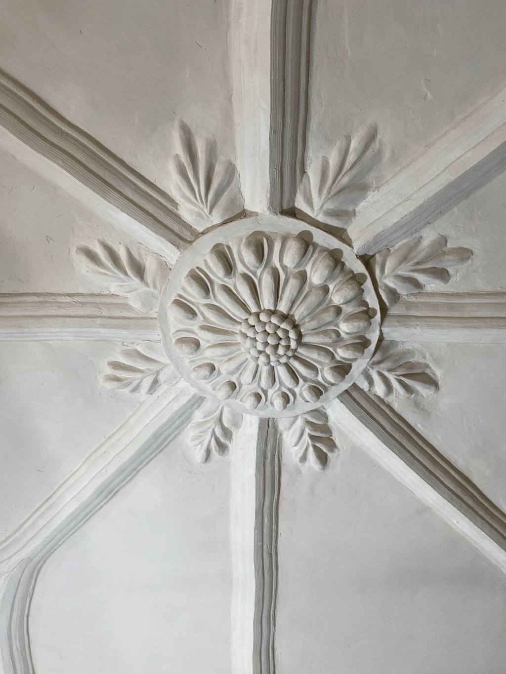 Crafting a 16th Century Ceiling in the&nbsp;Cotswolds