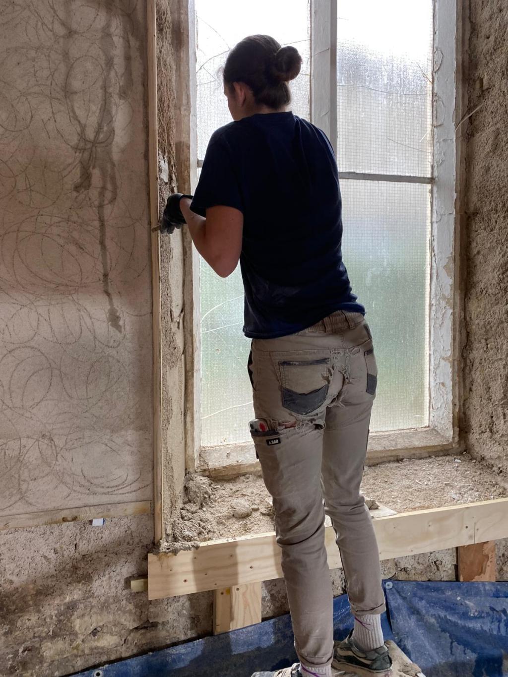 A Tribute to Female Plasterers: Inspiring Stories Inside