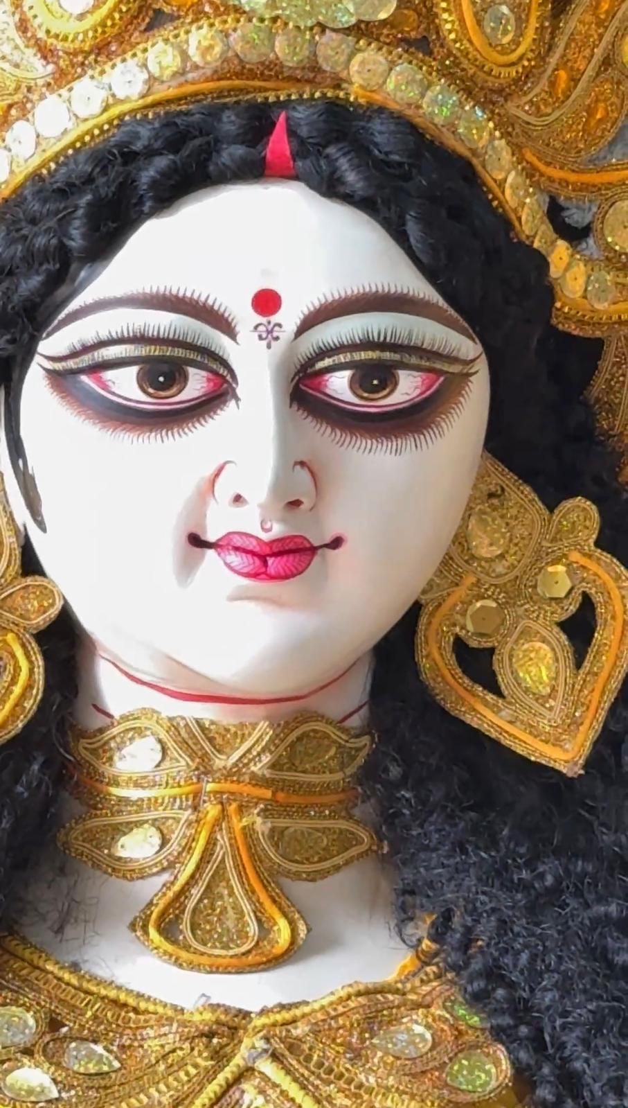 The Making of Traditional Unfired Clay Festival&nbsp;Idol